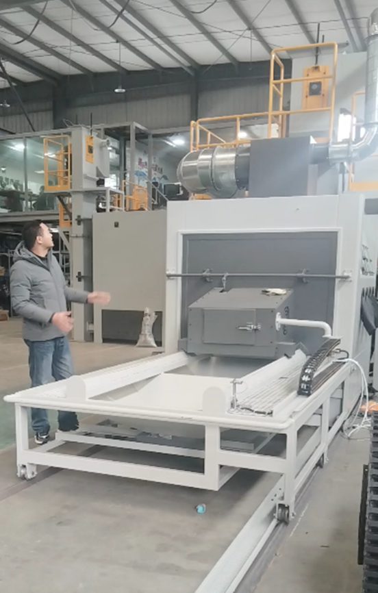 贵阳喷砂机在汽车制造中的表面处理应用